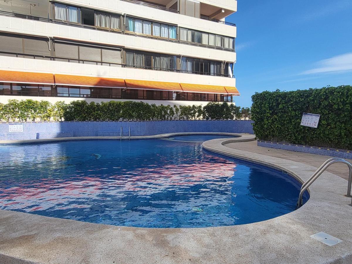 Trinisol II Private Apartments With Sea View Benidorm Eksteriør bilde
