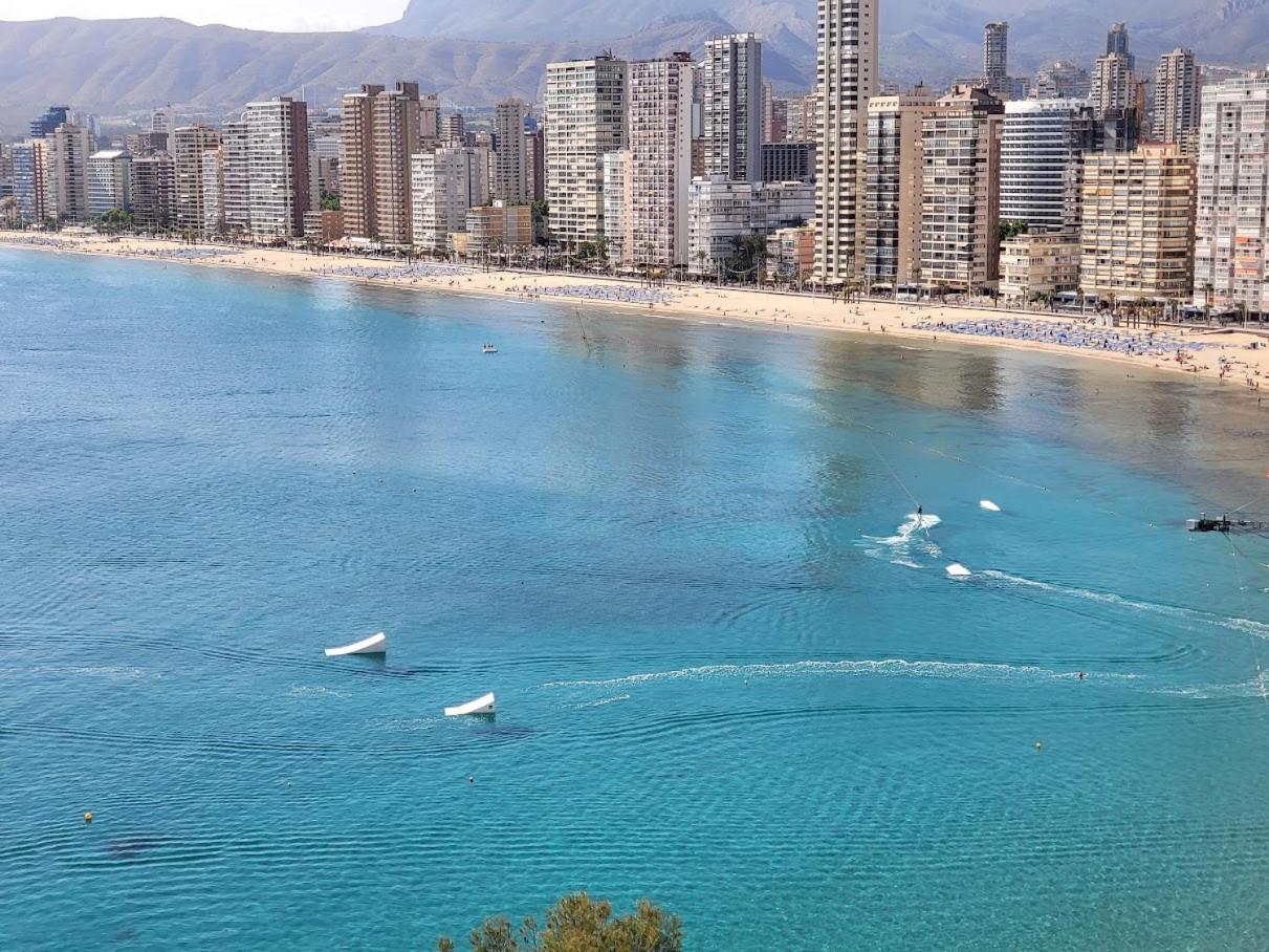 Trinisol II Private Apartments With Sea View Benidorm Eksteriør bilde