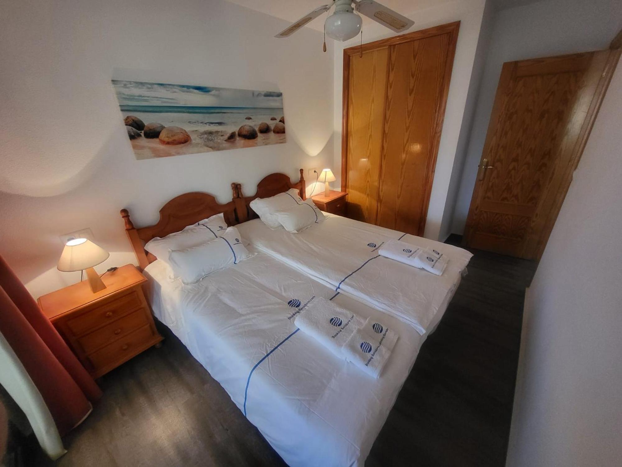 Trinisol II Private Apartments With Sea View Benidorm Eksteriør bilde