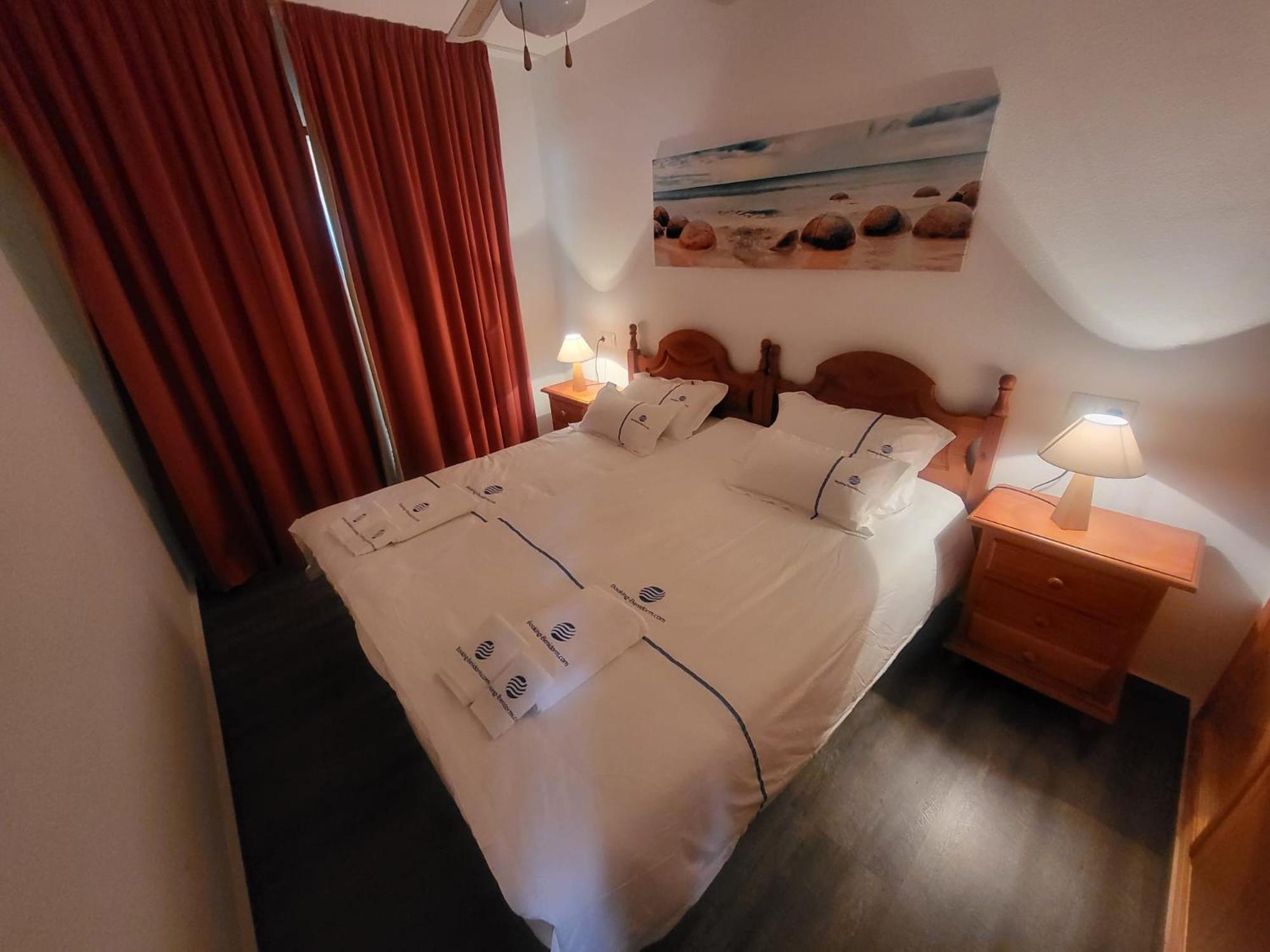 Trinisol II Private Apartments With Sea View Benidorm Eksteriør bilde